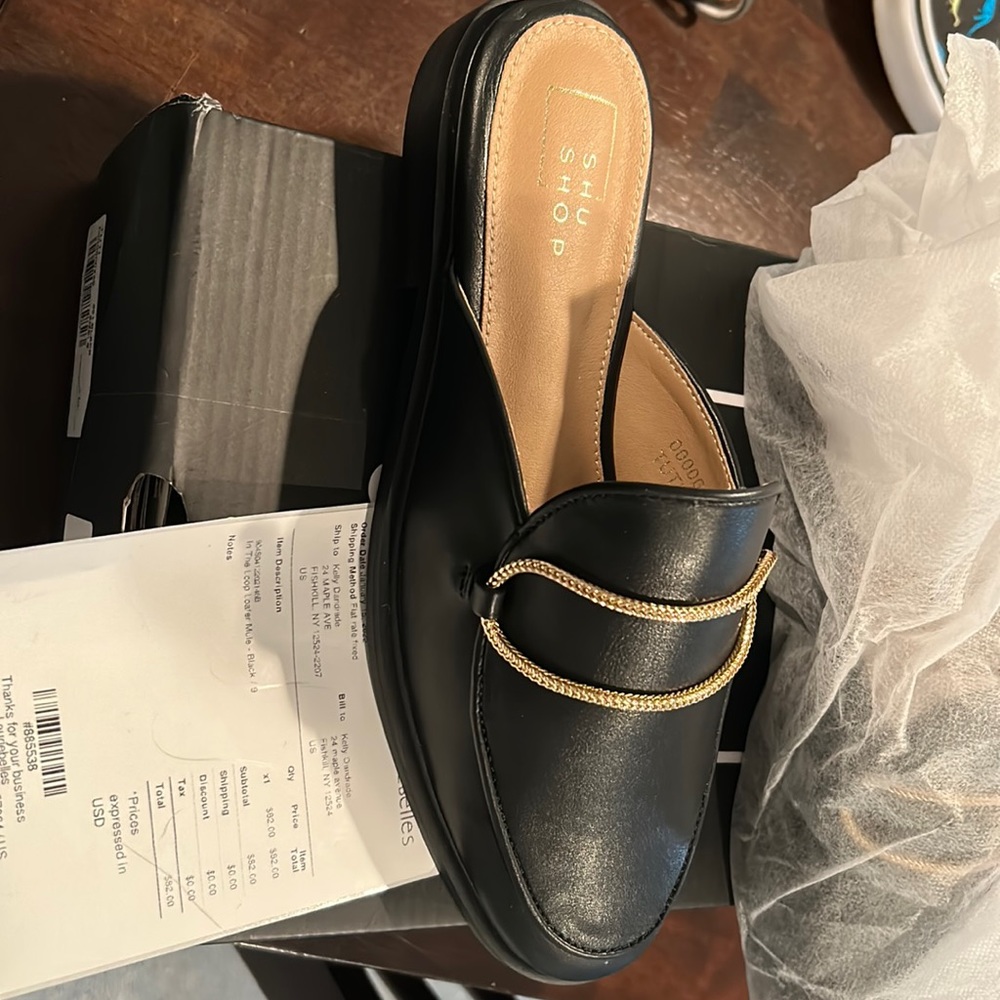 NWT Shu Shop Black loafer with gold detail